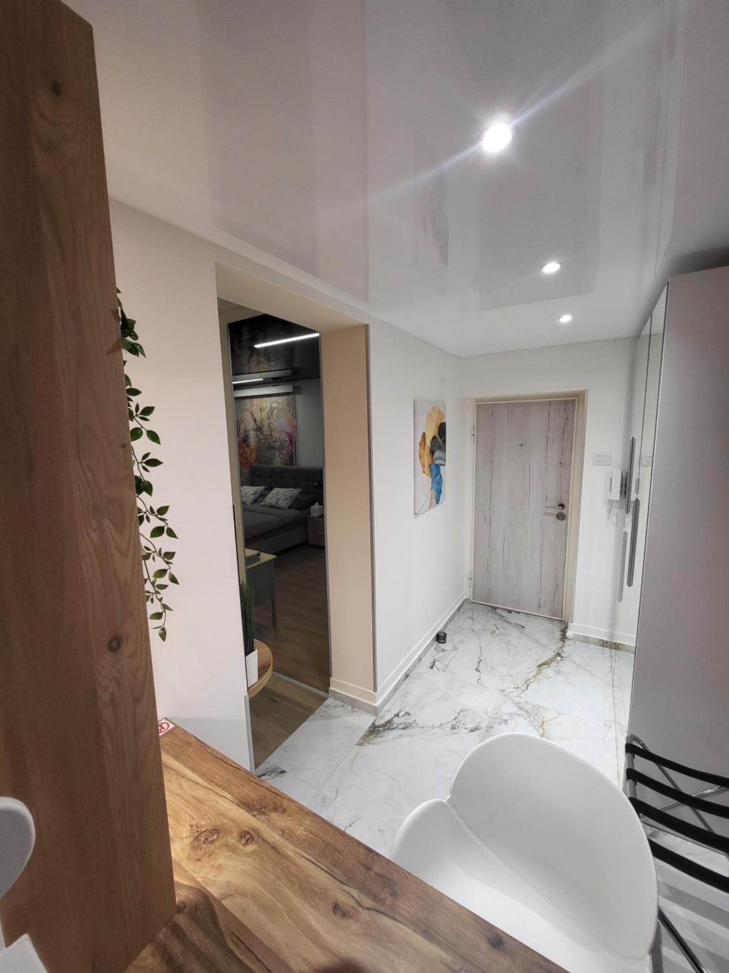 Luxury Central Square Apartment 2214 Belgrade Exterior photo