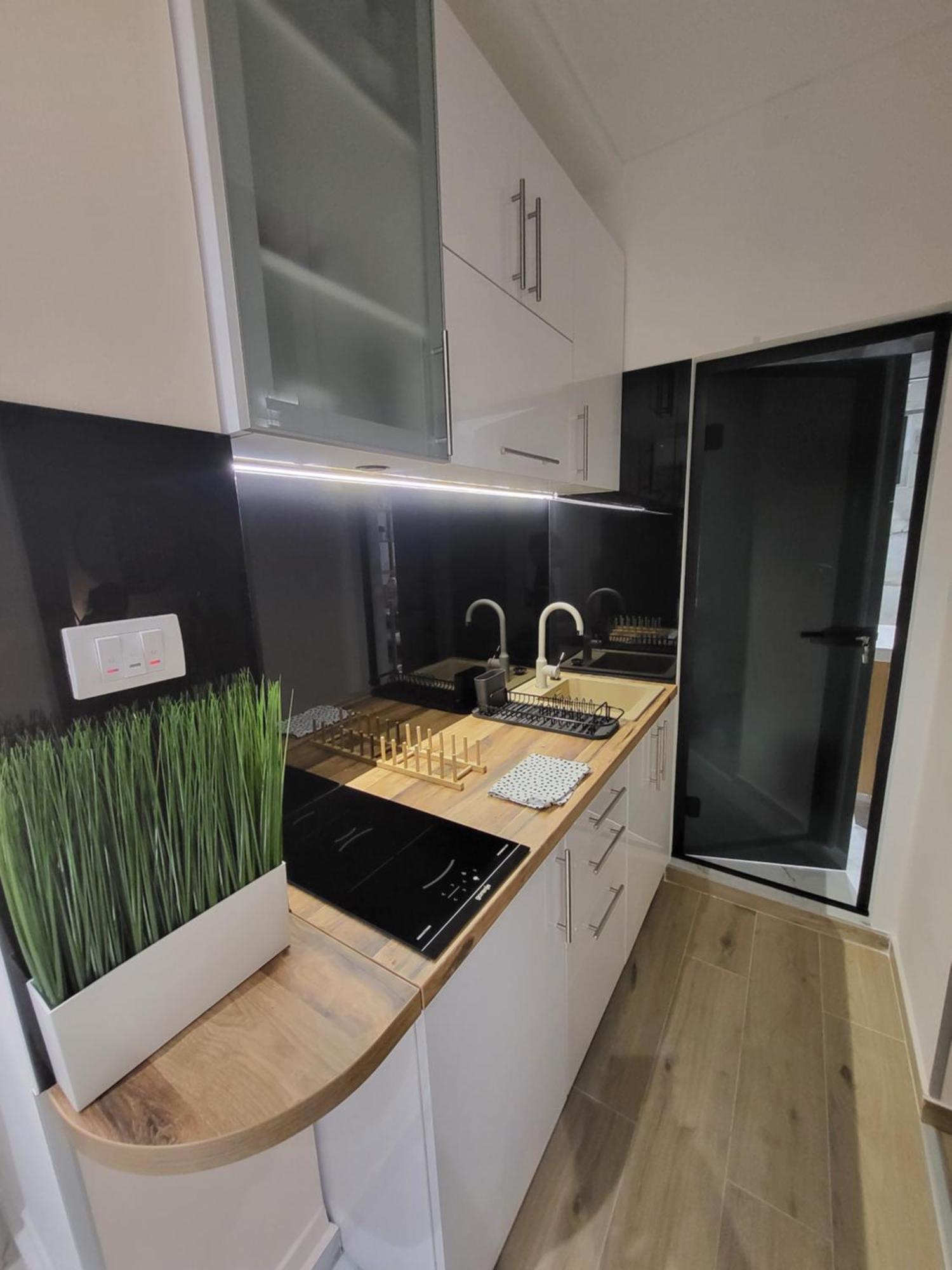 Luxury Central Square Apartment 2214 Belgrade Exterior photo